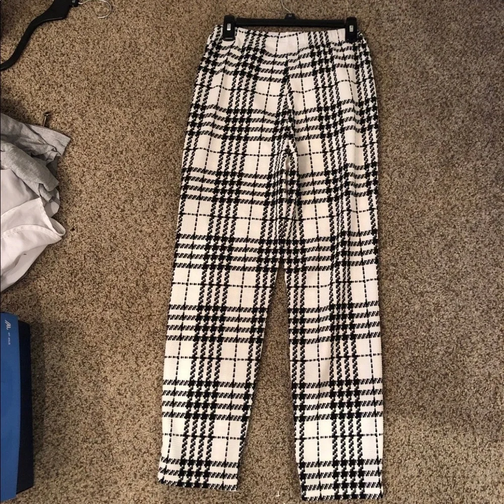 pants - Picture 2 of 2